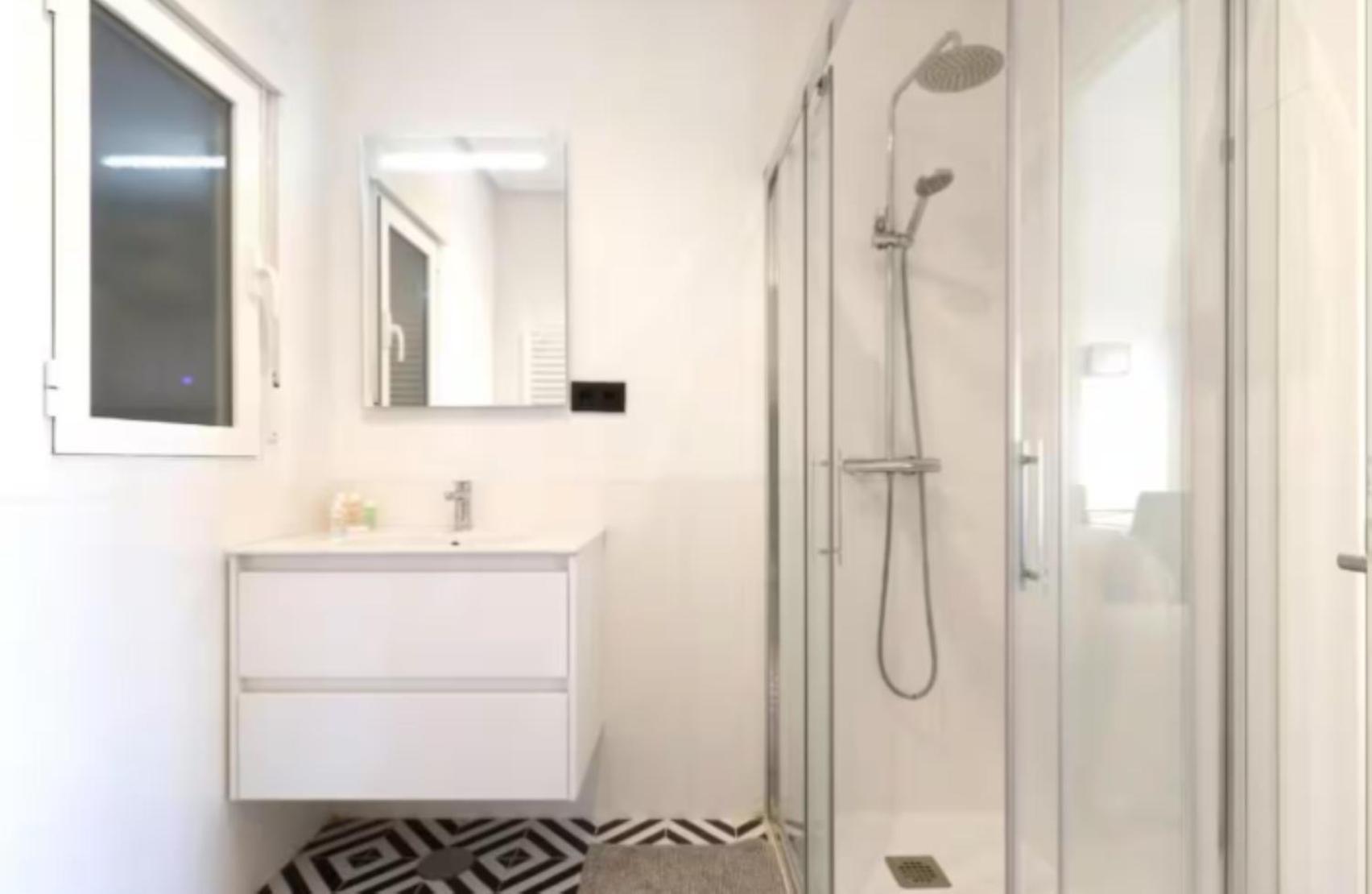 Diseno Moderno Y Confort En Puerta Del Angel マドリード エクステリア 写真